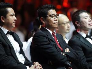 湖人不敌东里凯，bwin体育App，缺阵湖人力争三巨头阵容真相